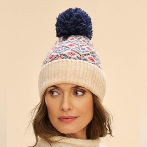 Powder Kristi Bobble Hat heart-pattern in “Cream Mix” w/fuzzy pom-pom on top-NWT